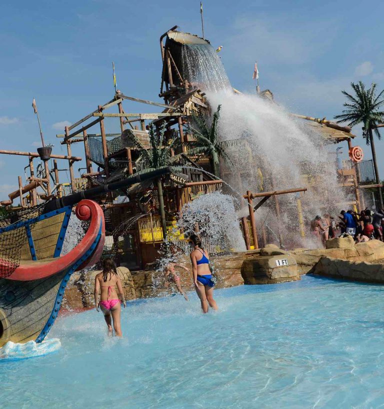 Hurricane Harbor Kids Area