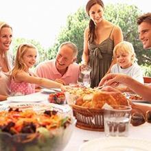 Tge_familypicnic_220x220