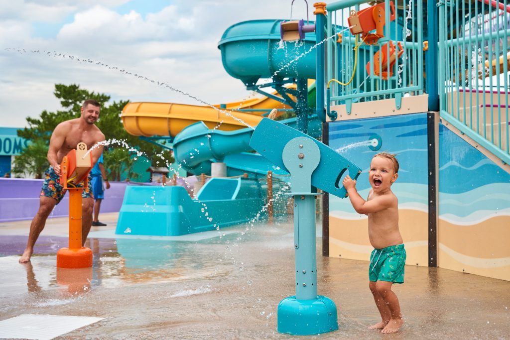 Hurricane Harbor Splash Island water cannon