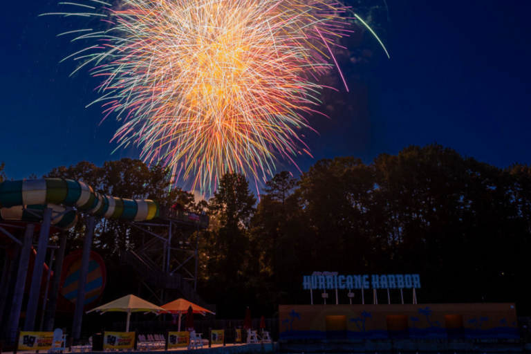 Hurricane-Harbor-VIP-Fireworks-Party-1024x683