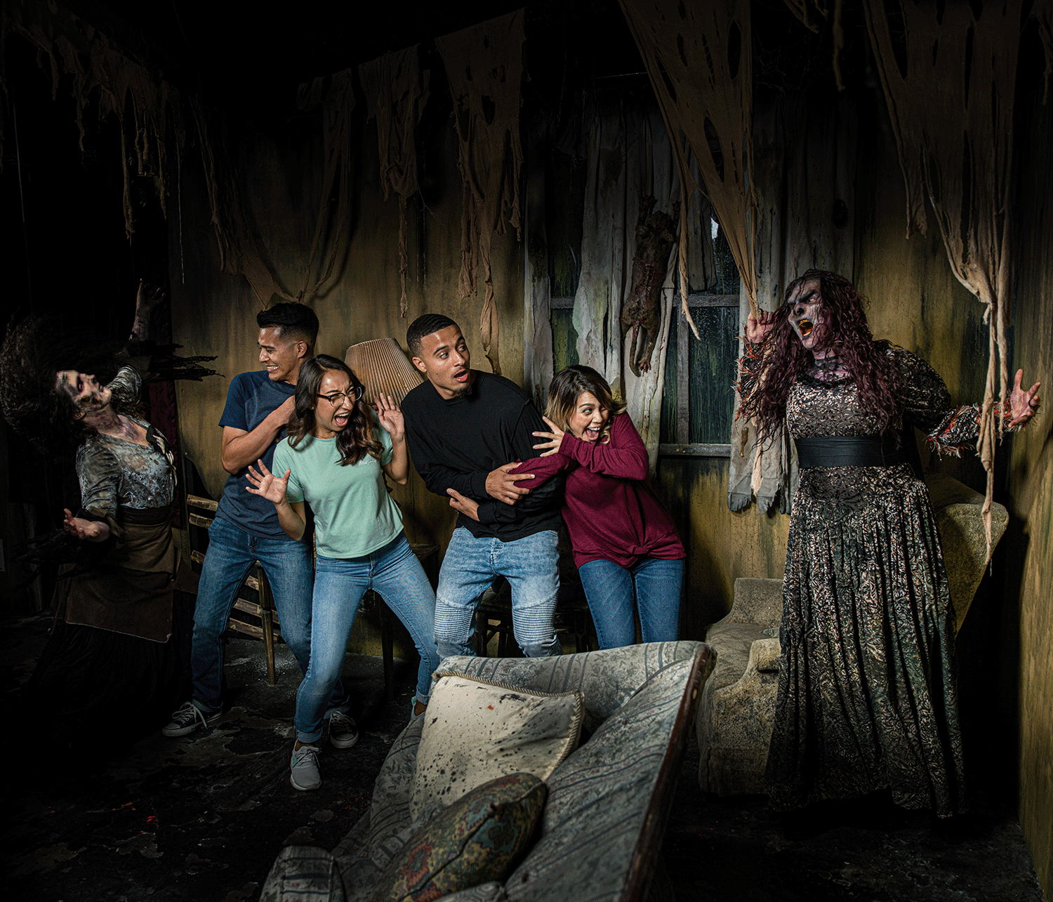 Six Flags Fright Fest 2024 Nj Cordi Ronalda