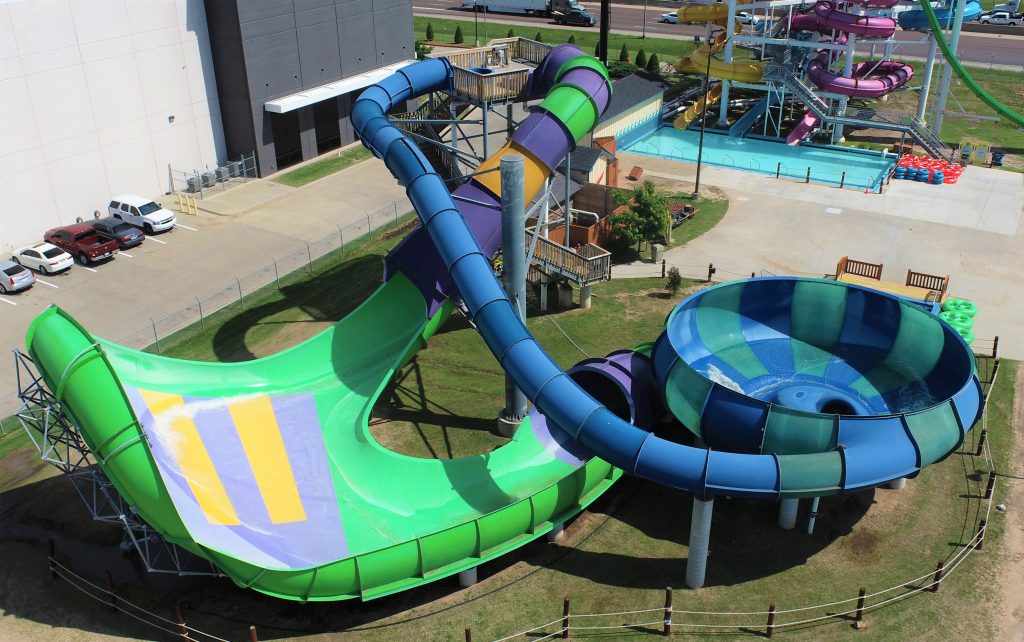 Pipeline Wave at Hurricane Harbor Oklahoma City