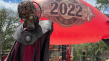 www.sixflags.com