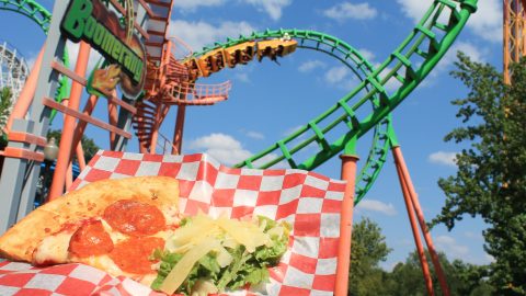 Primos Pizza in front of Boomerang
